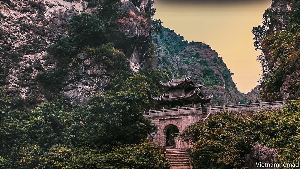 Động Am Tiên Tuyệt Tình Cốc Ninh Bình