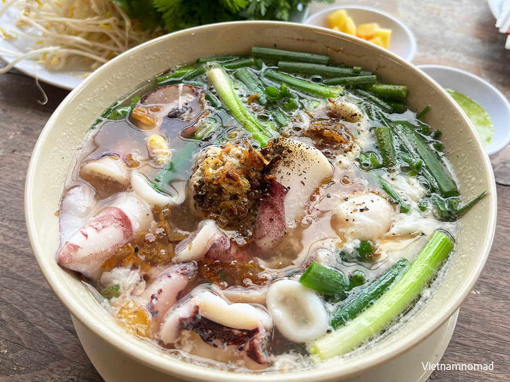 Hu tieu muc - squid noodle soup Vung Tau