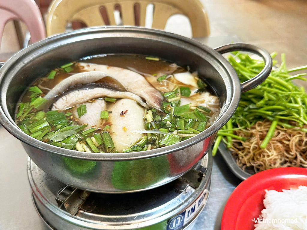 Lau ca duoi - stingray hotpot Vung Tau